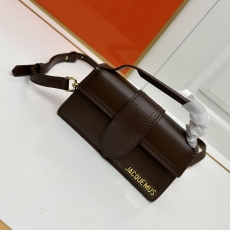 Jacquemus Satchel Bags